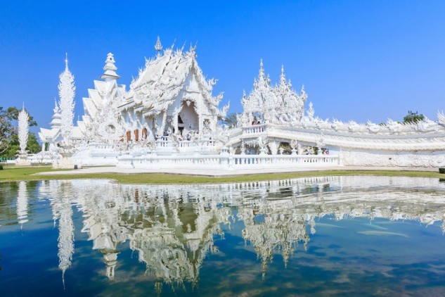 3-wat-rong-khun-the-white-temple-in-northern-thailand