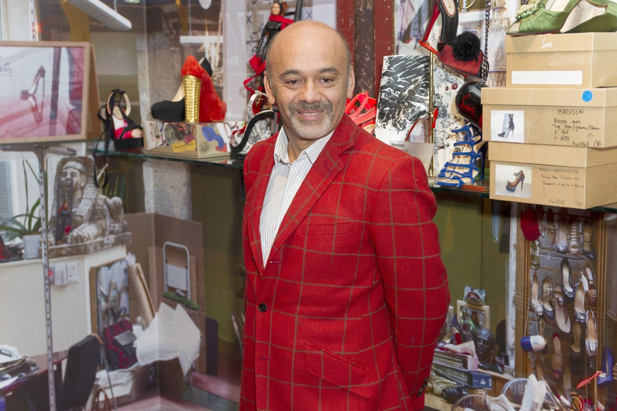 Louboutin rende-se aos encantos de Portugal e investe na compra de casas