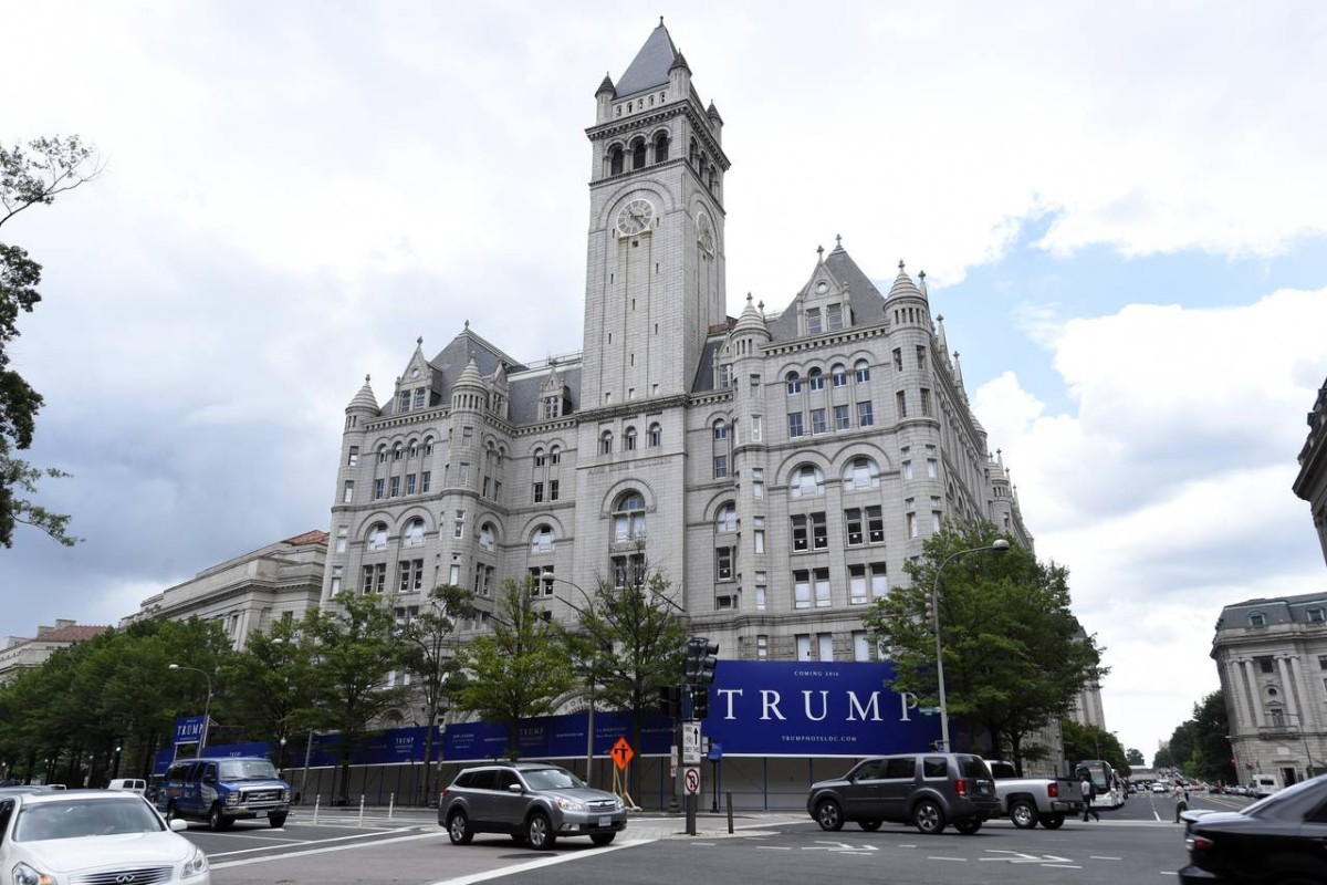 O novo e opulento hotel de Donald Trump que está a escassos metros da Casa Branca