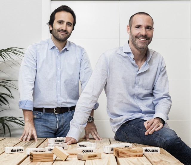 Cuidado com "comprar" uma casa por 50 euros: como funciona o crowdfundig Housers que quer entrar em Portugal 