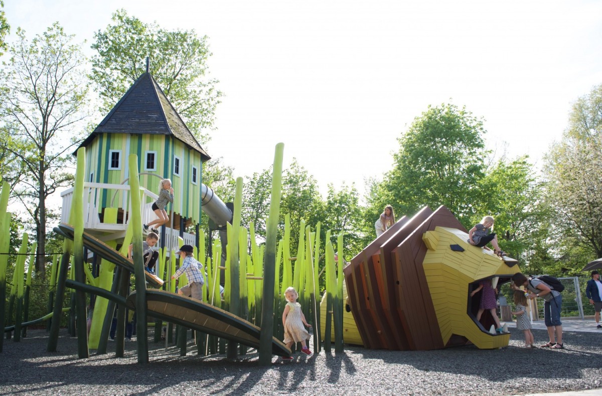 E tu, também gostarias de brincar nestes parques infantis? 