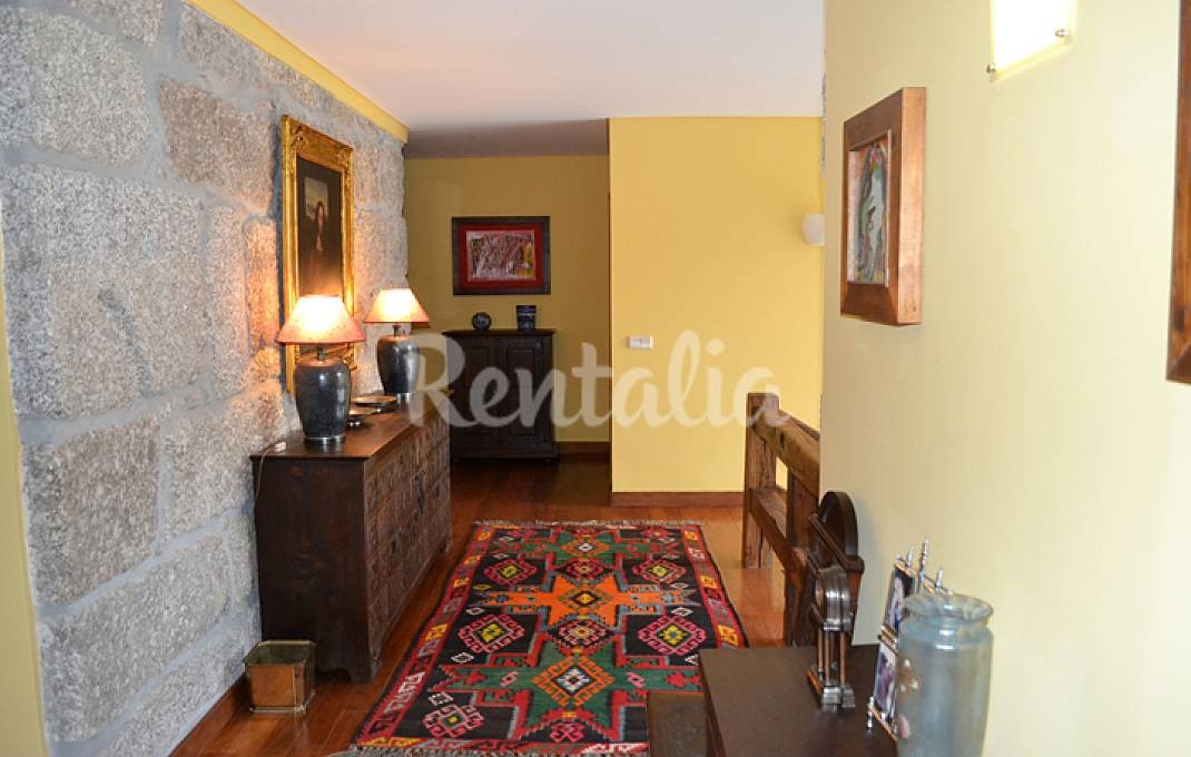 h.3723641.1070.680.0.ffffff.wm_.c32c831d