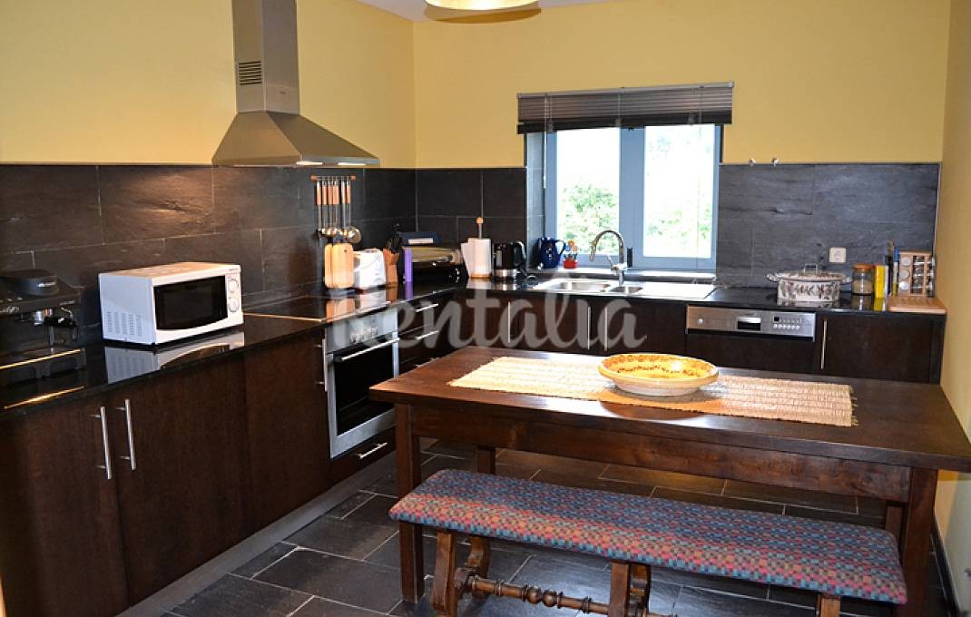 h.3723672.1070.680.0.ffffff.wm_.b545e457