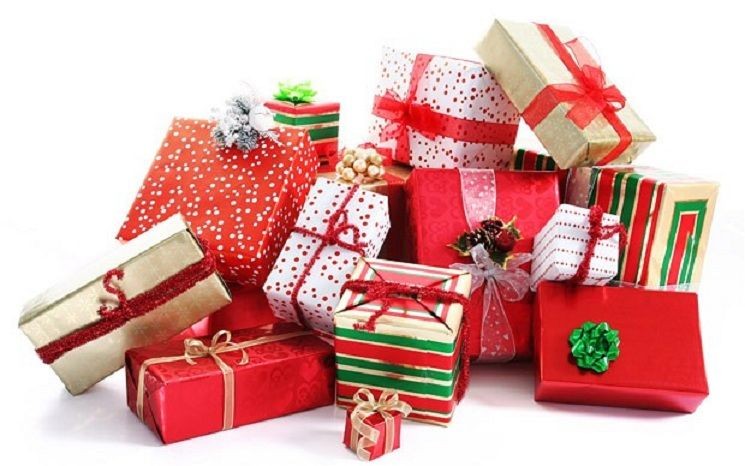 Portugueses vão baixar gastos com prendas este Natal