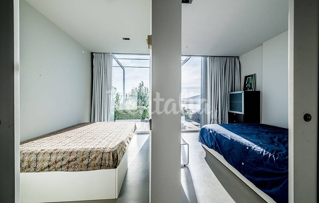 h.4438280.1070.680.0.ffffff.wm_.ff3ba586