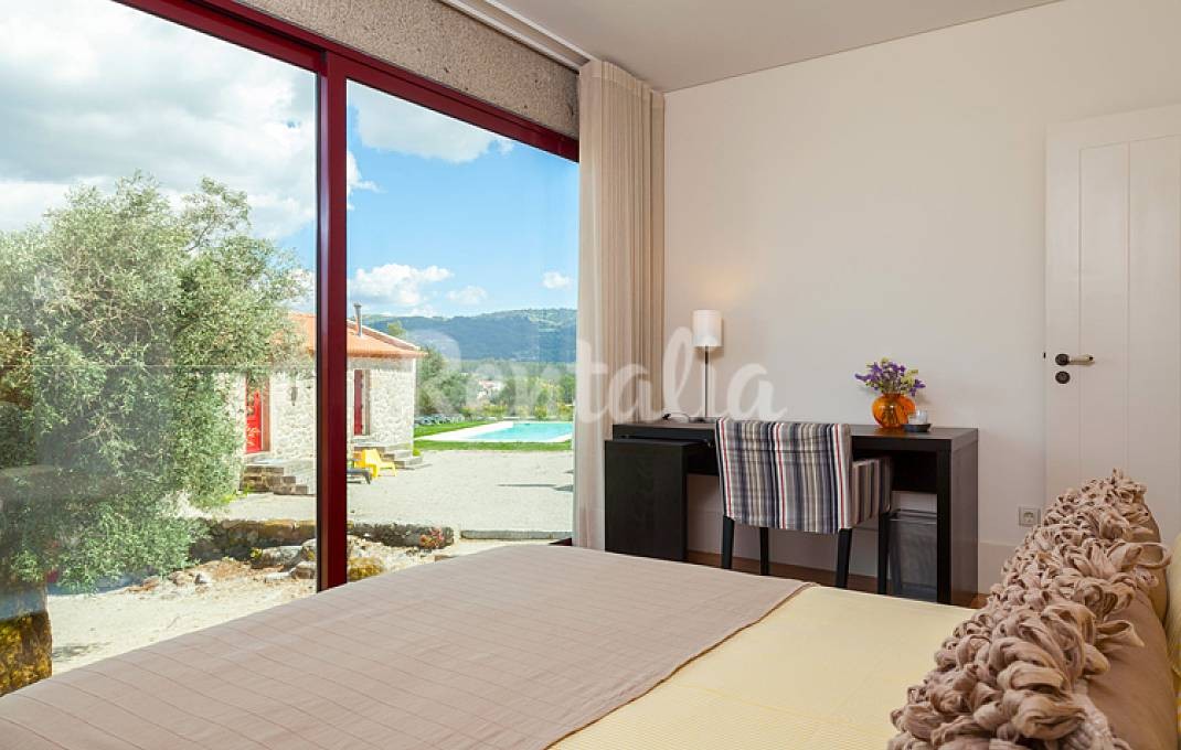 h.7187642.1070.680.0.ffffff.wm_.cbbceeb9