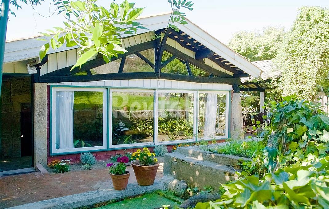 h.7617312.1070.680.0.ffffff.wm_.33b513eb