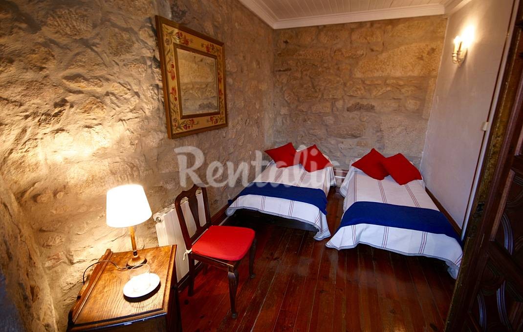 h.7617330.1070.680.0.ffffff.wm_.f21a1926