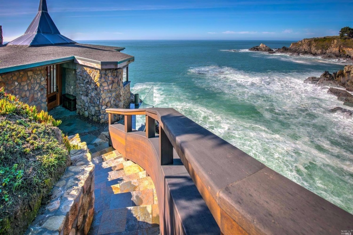 casa_acantilado_02