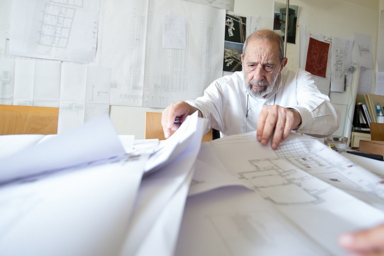 A primeira casa desenhada por Siza Vieira