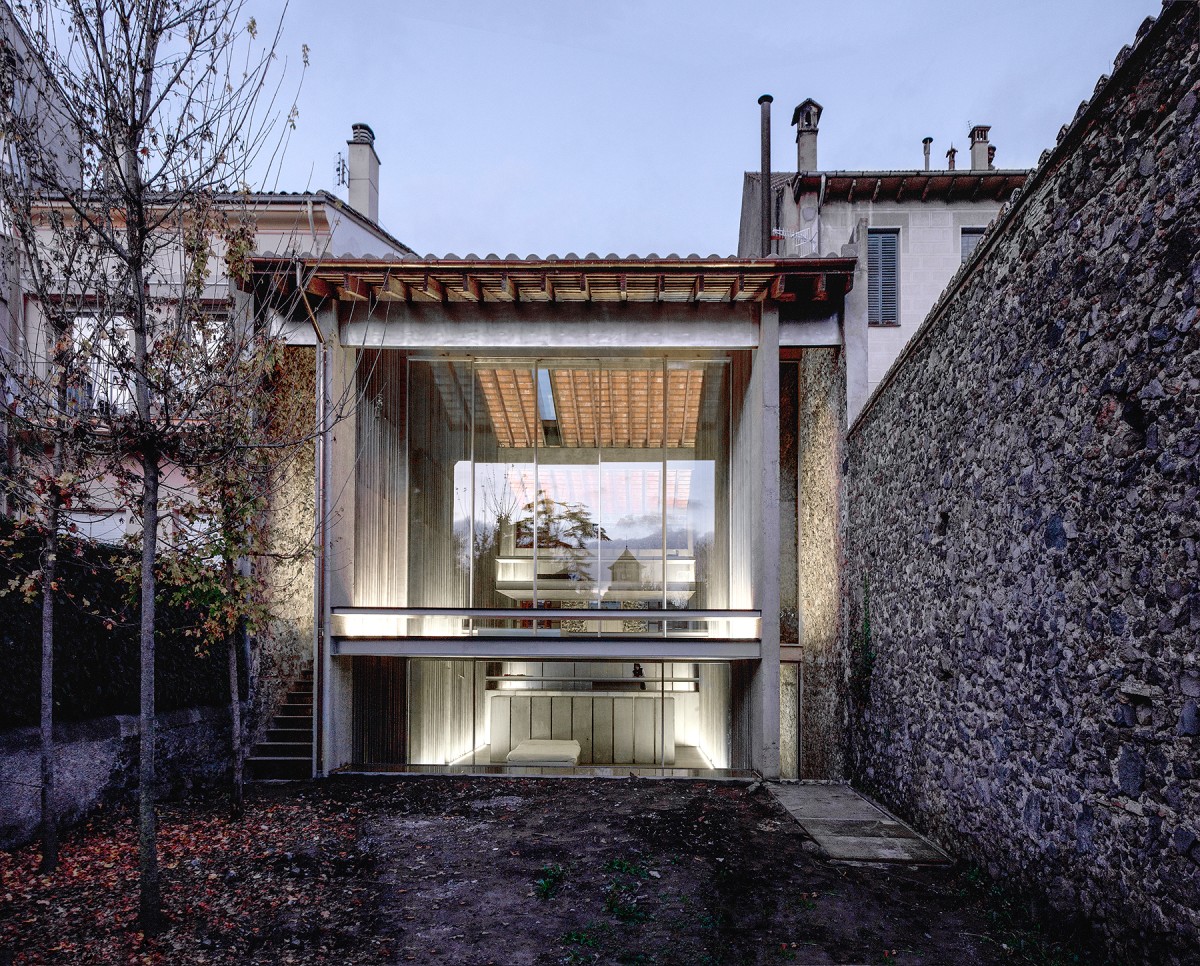 Row House (Olot, Girona) Os vencedores do Prémio Pritzker 2017, maior galardão da arquitetura mundial