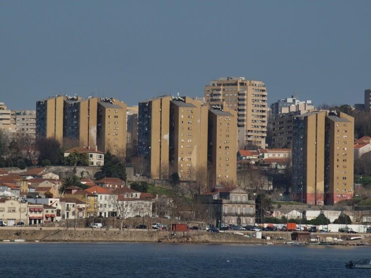 Câmara do Porto vai vender terrenos na Foz e concessionar quiosques em hasta pública