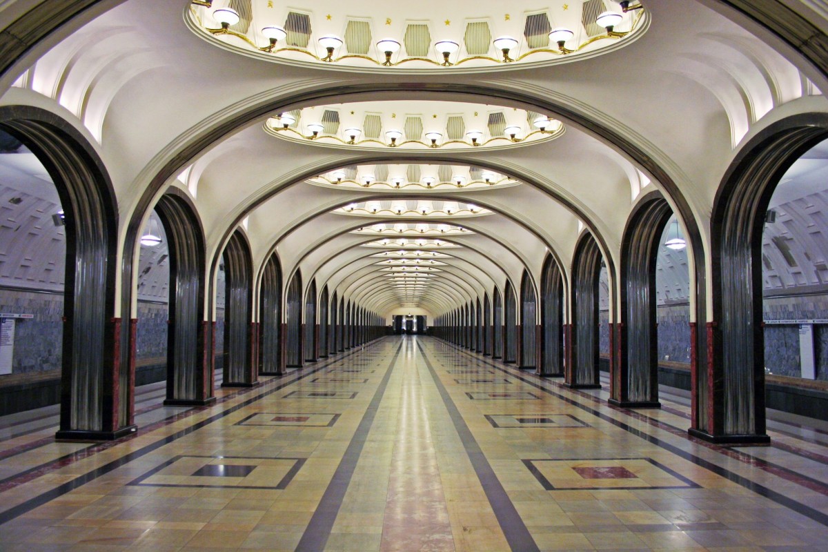 Mayakovskaya (Moscovo) 8