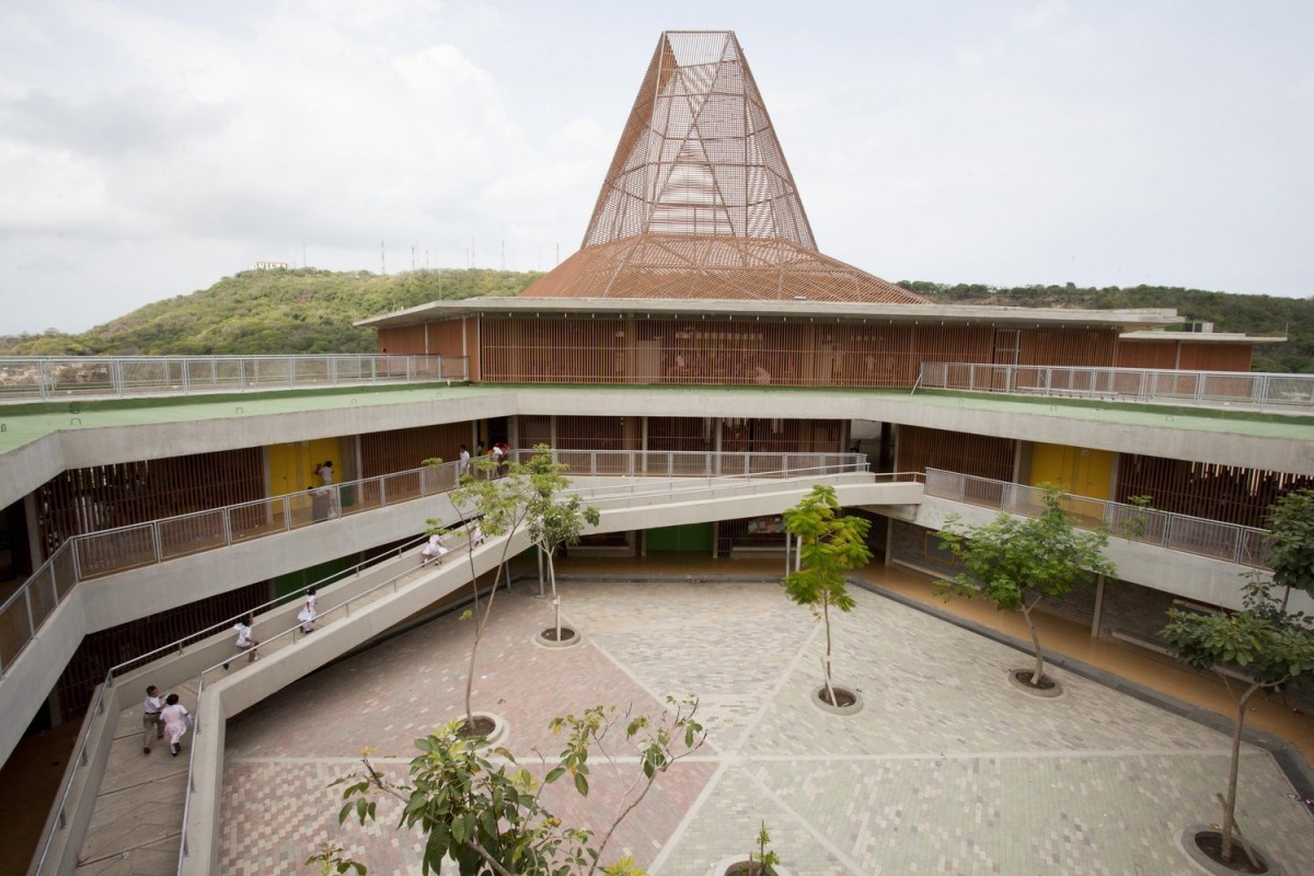 Assim têm de ser as escolas no século XXI 