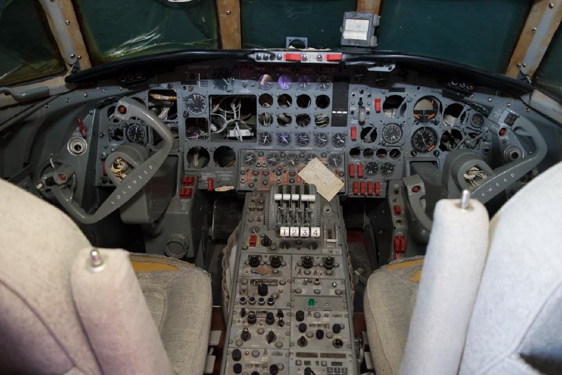 avion_elvis_08