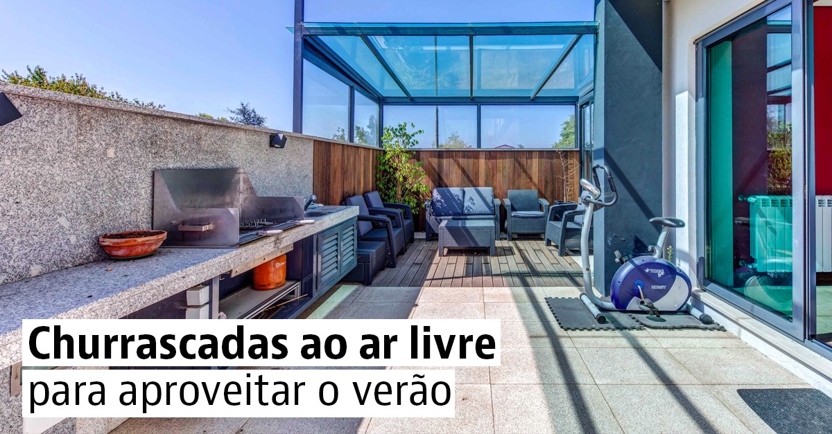 Casas à venda com terraço e churrasqueira 