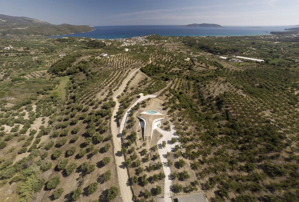 phone_house_holiday_villa_greece_villa4
