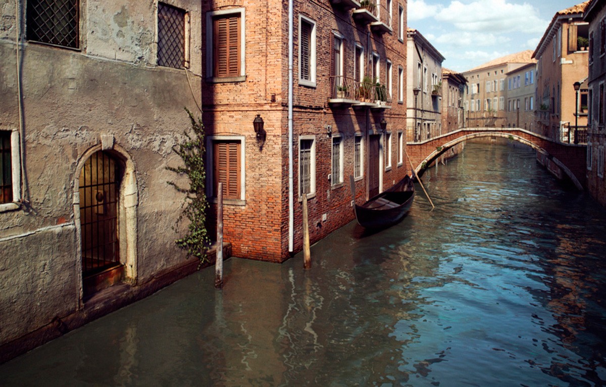 Nestas 10 fotos só há uma real... todas as outras são criadas em computador. Sabes qual é?