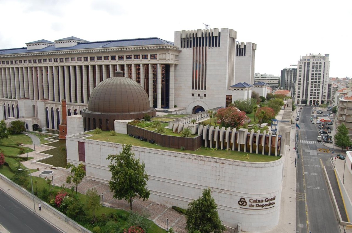 CGD vende 476 milhões de crédito imobiliário malparado ao fundo Bain Capital 