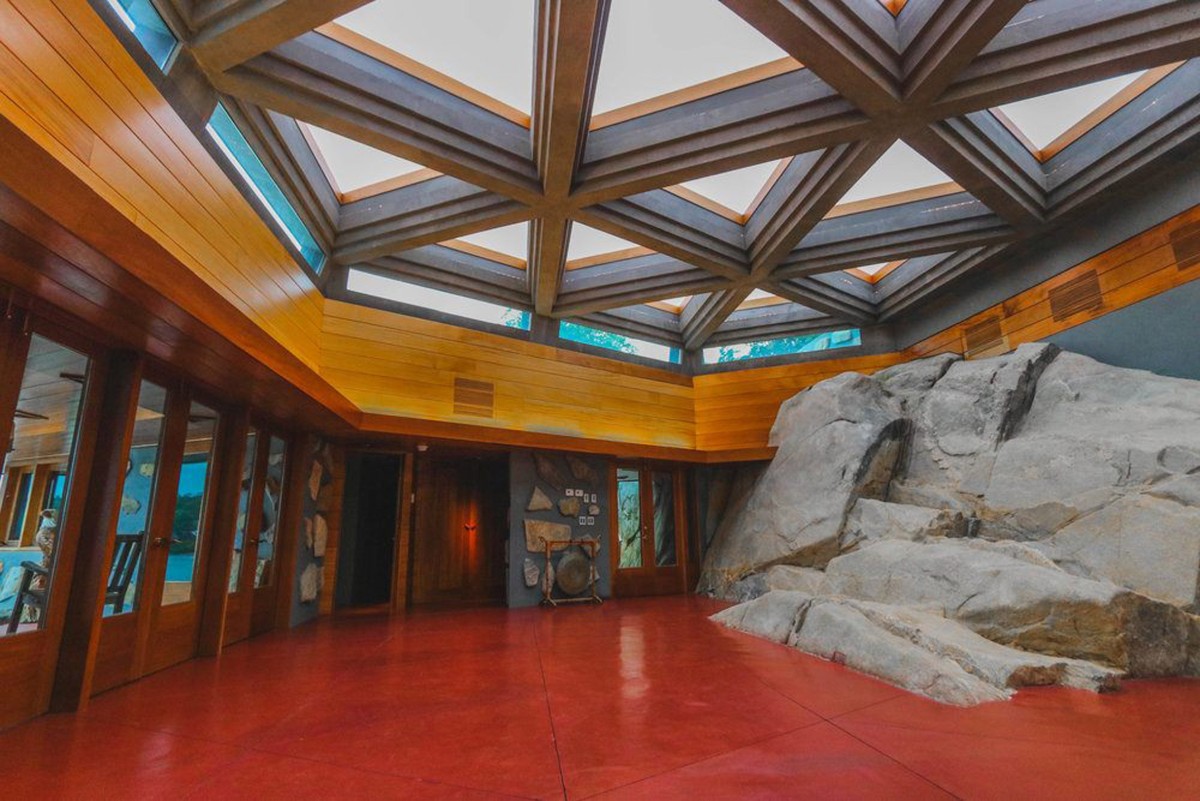 petra-island-frank-lloyd-wright-chilton-and-chadwich_dezeen_2