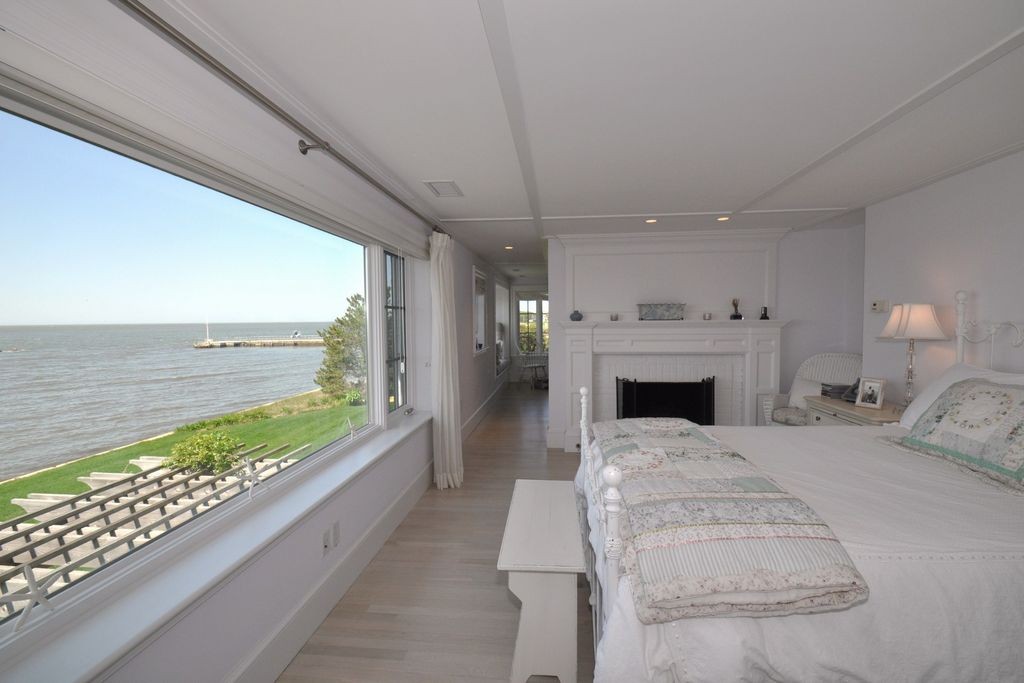 10-mohegan-avenue-14