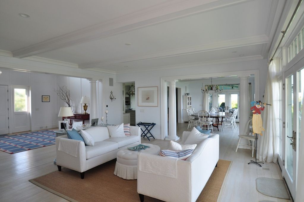 10-mohegan-avenue-3