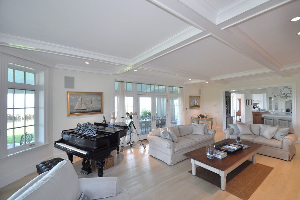 10-mohegan-avenue-4