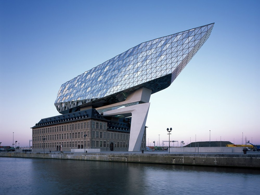 architect-zaha-hadidbelgica-interior
