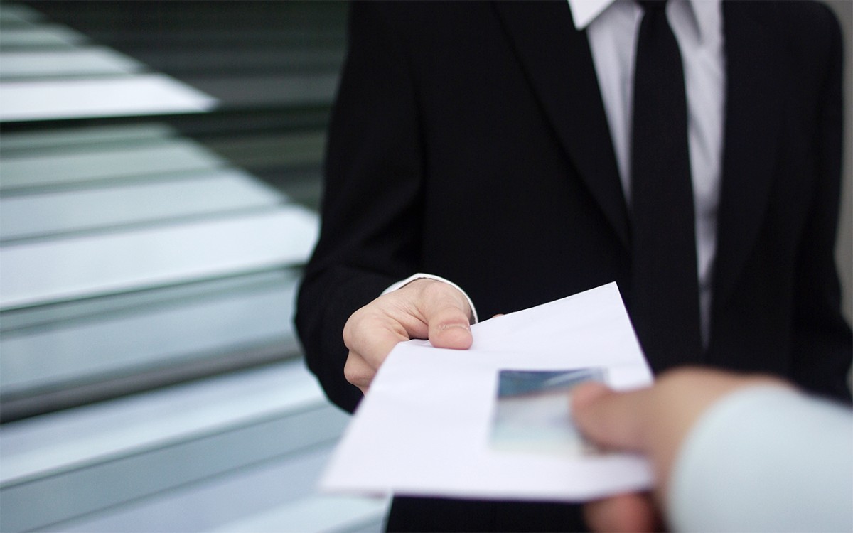 Corrupção nos vistos gold: Bruxelas vai investigar regimes de cada país (e tudo o que tens de saber sobre o caso)