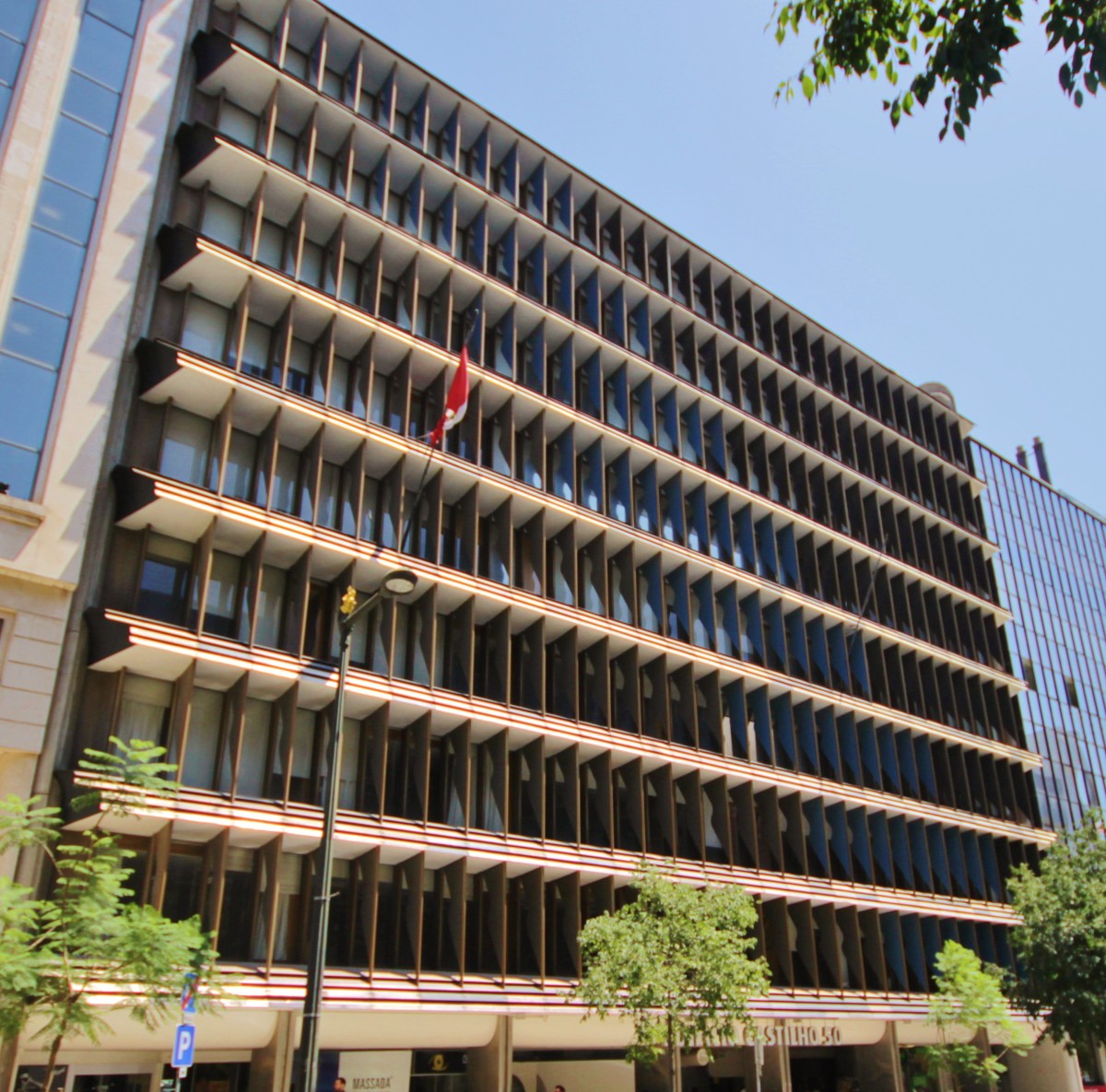 Novo Banco vende dez edifícios por mais de 50 milhões de euros