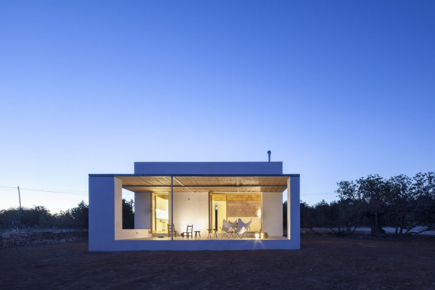 Uma casa pequena mas encantadora: são 69 m2 de design sustentável em Formentera