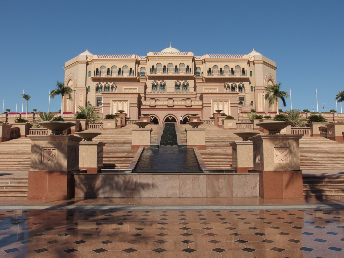 2 – Emirates Palace, Abu Dhabi (EAU): 2.544 milhões de euros emirtes-palace-flick-guilhem-vellut