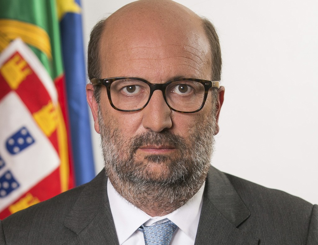 “Temos uma proposta capaz de seduzir os senhorios”, garante Matos Fernandes