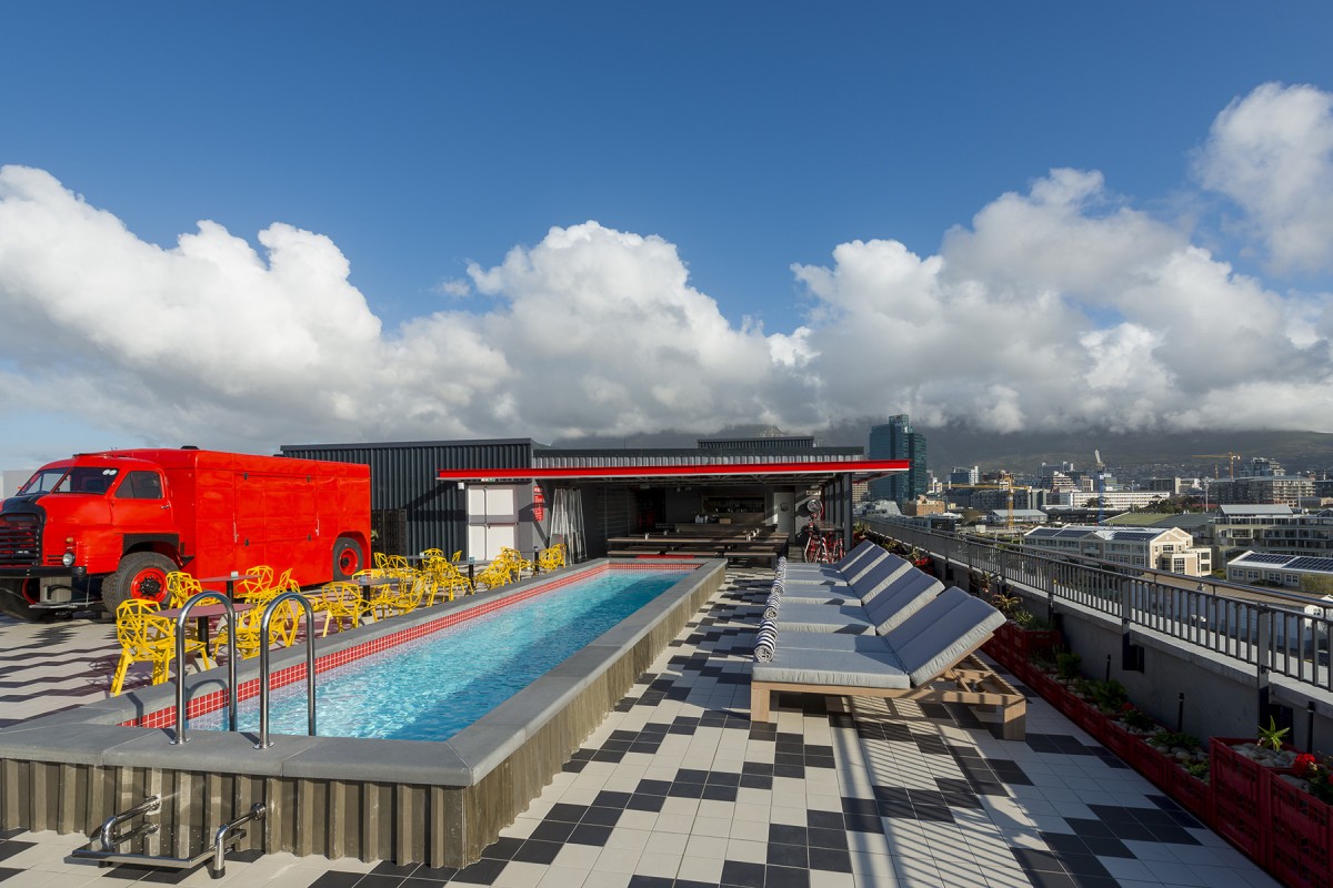 Um verdadeiro rooftop com foodtruck