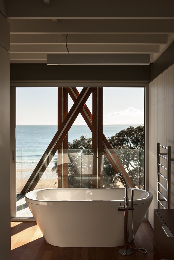 Takapuna House