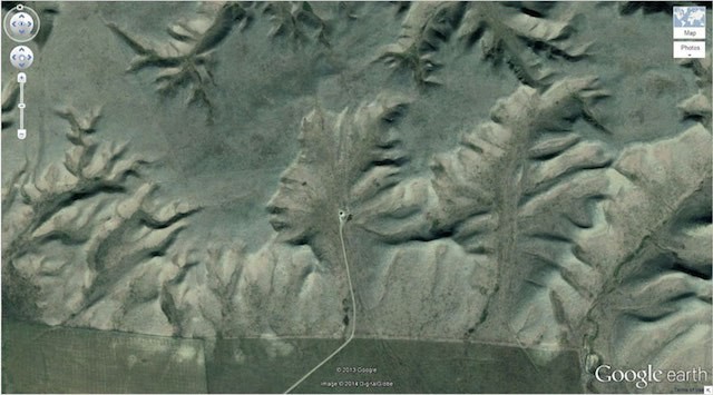 Coordenadas: 50° 0’38.20?N 110° 6’48.32?W