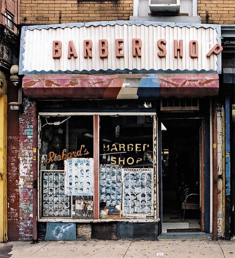 Uma barbearia...