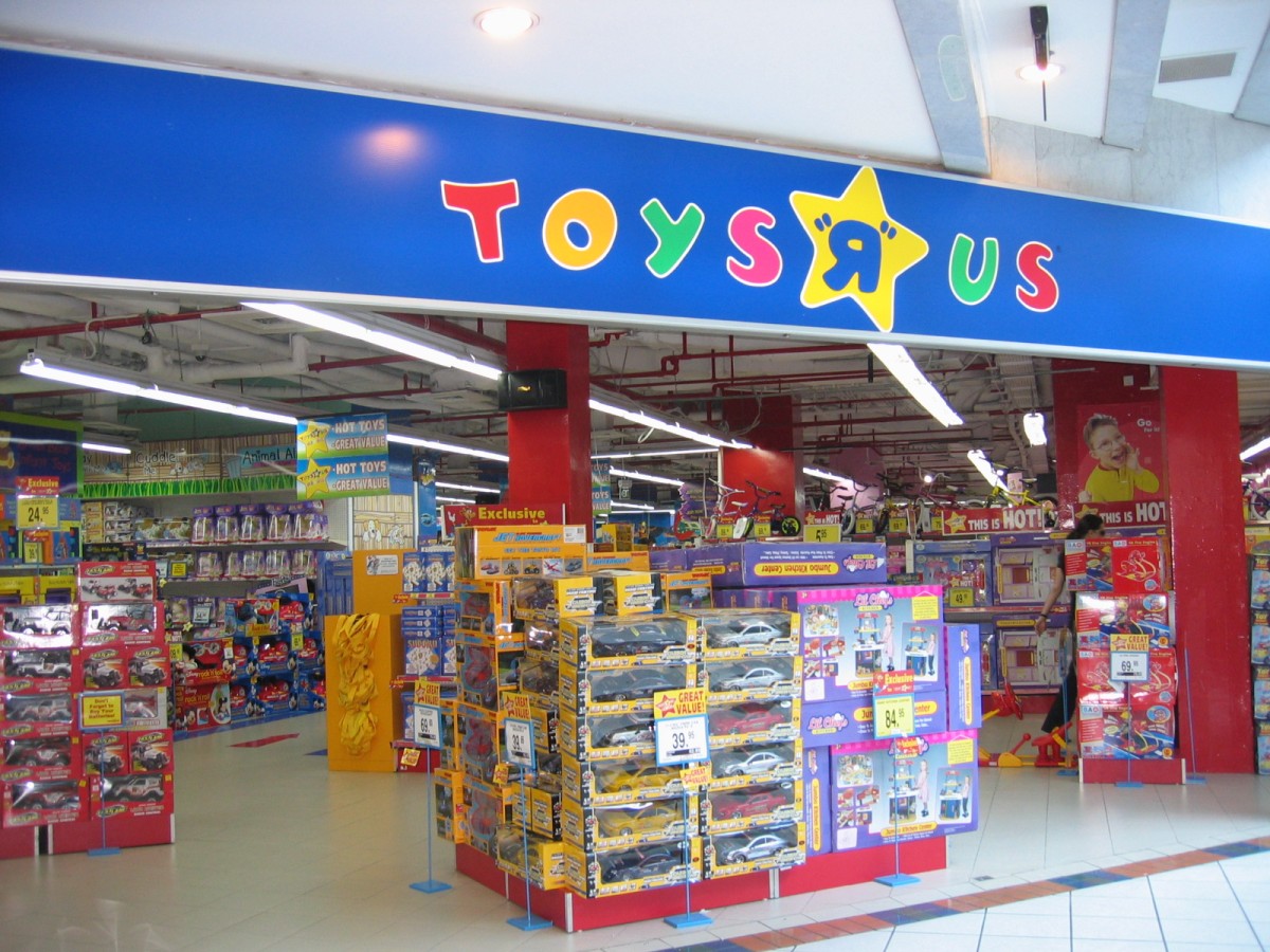 Empresa que detém ativos imobiliários da Toys "R" Us em Portugal e Espanha entra em insolvência
