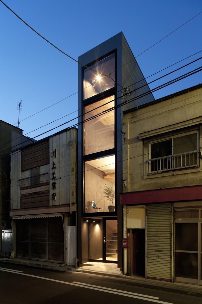 Uma casa que tira partido do pouco espaço