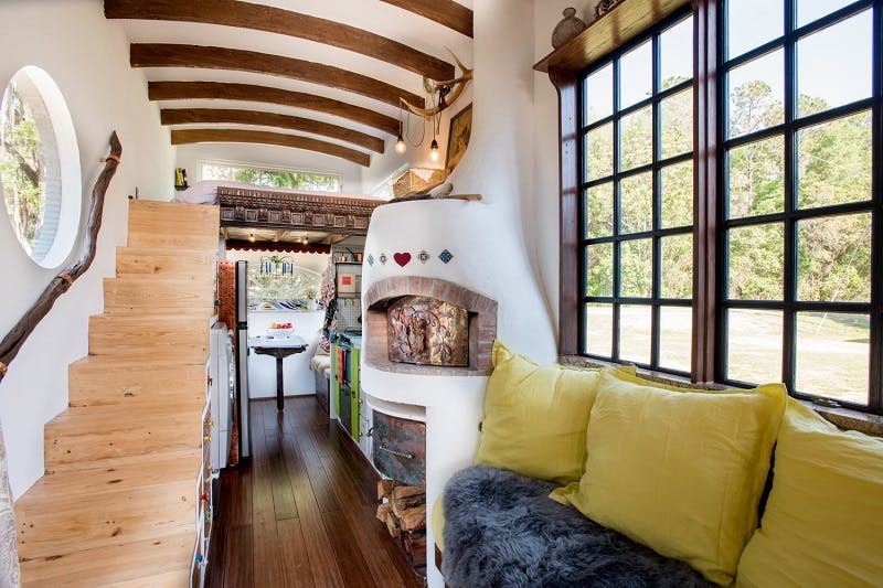 ... mas tem tudo aquilo que é necessário para viver