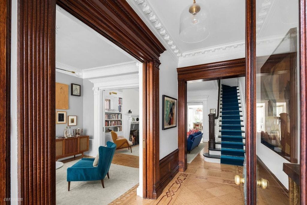 Os espaços são amplos e acolhedores