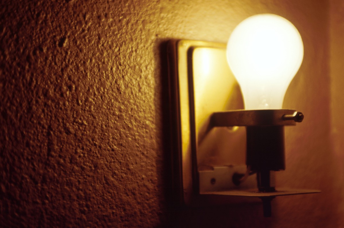 Deco Alerta: poupar na fatura da luz com apenas um clique