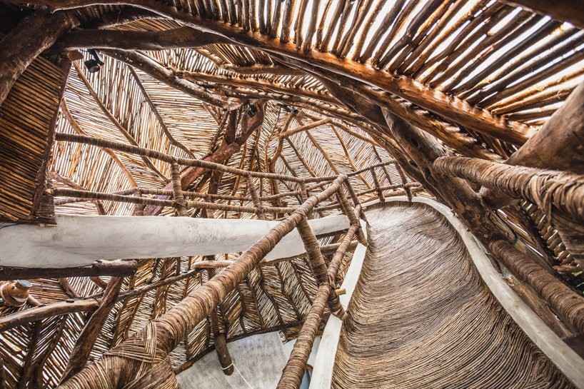 ... e paredes tortas...