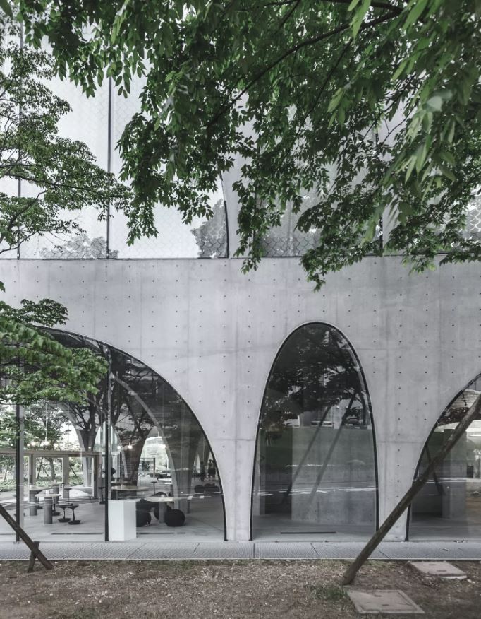 O verde do exterior está sempre presente