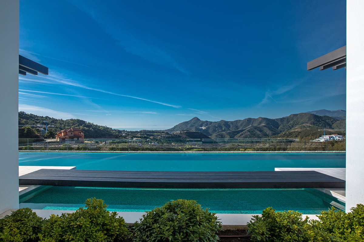 Piscina de horizonte infinito
