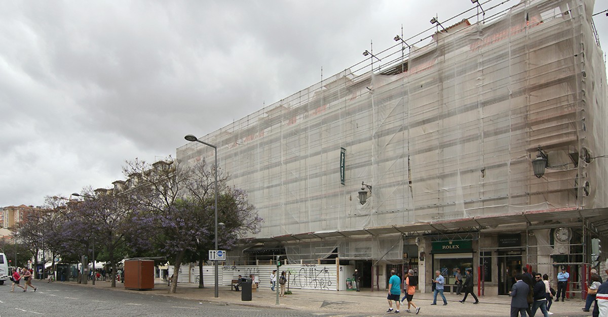 Mítica pastelaria Suíça fecha em agosto - no quarteirão do Rossio comprado por Nadal