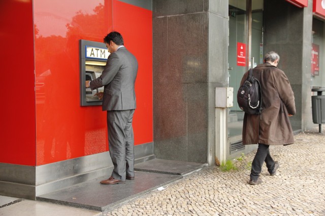Rede Multibanco emagreceu quase 20% desde a chegada da Troika