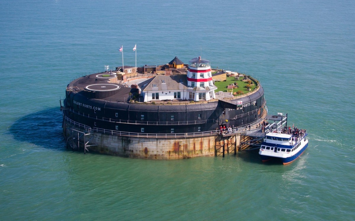 no_mans_fort