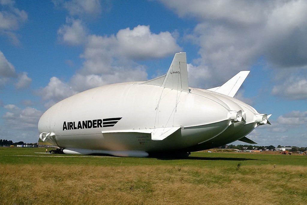 Entra na Airlander 10: a aeronave mais luxuosa do mundo e com as melhores vistas