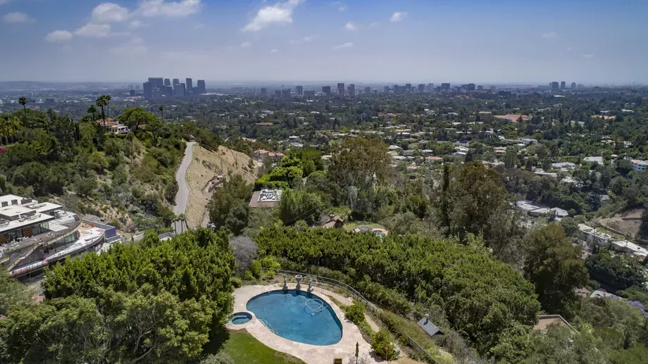 Foi construída em 1953